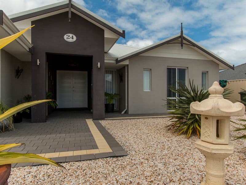 24 Colonen Street, WANDINA WA 6530, Wandina - Thumbnail 2