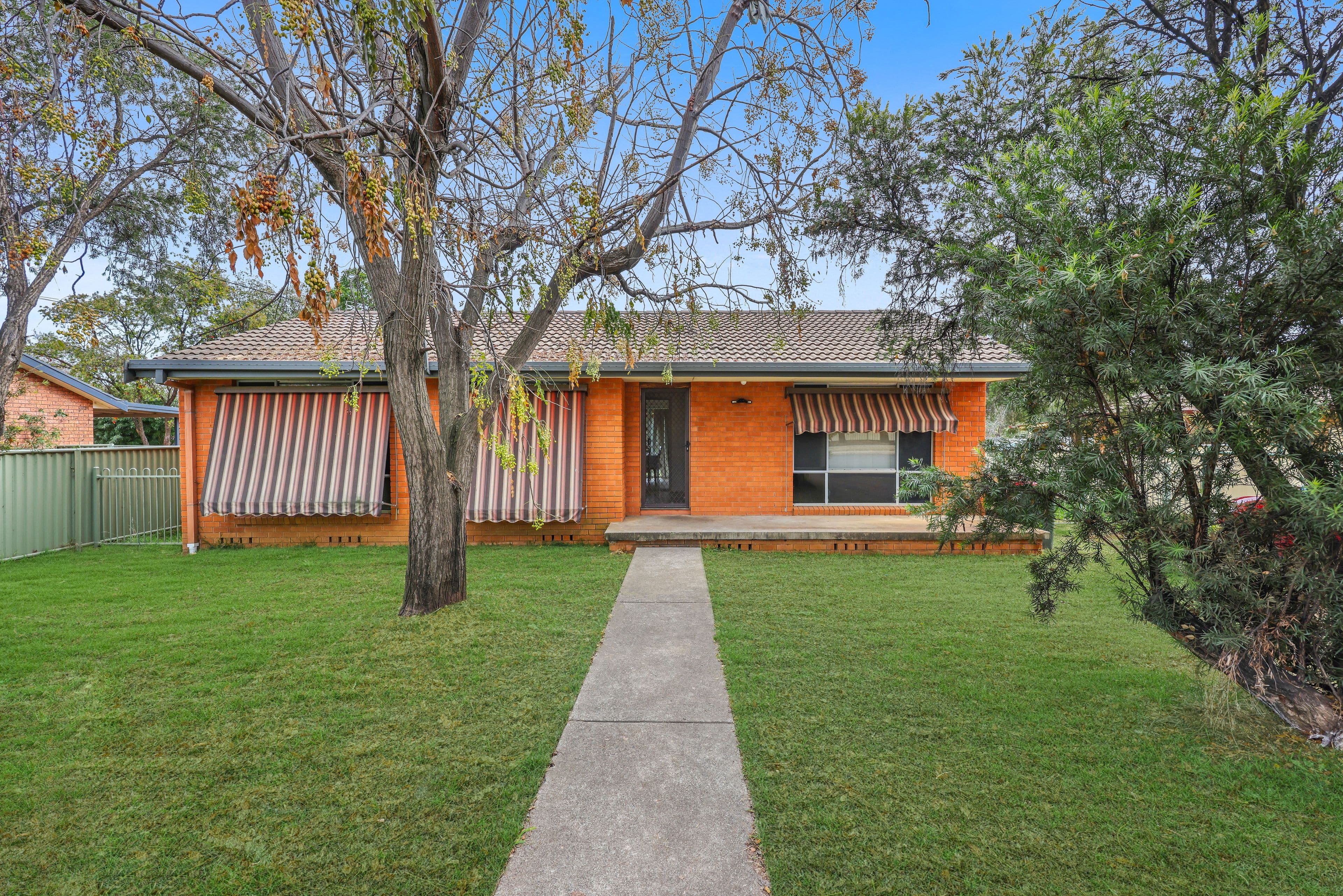 60 Cole Road, Tamworth NSW 2340, West Tamworth - Image 1
