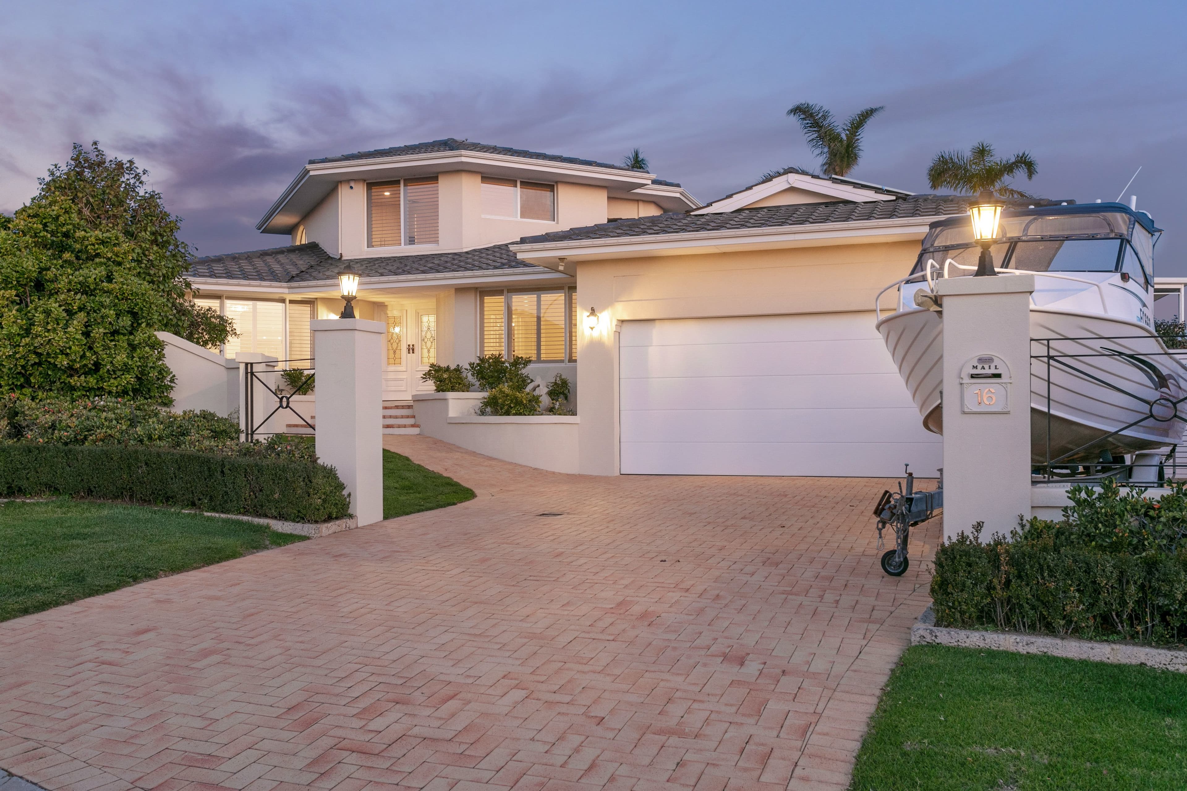 16 Volunteer Place, Ocean Reef WA 6027, Ocean Reef - Image 1