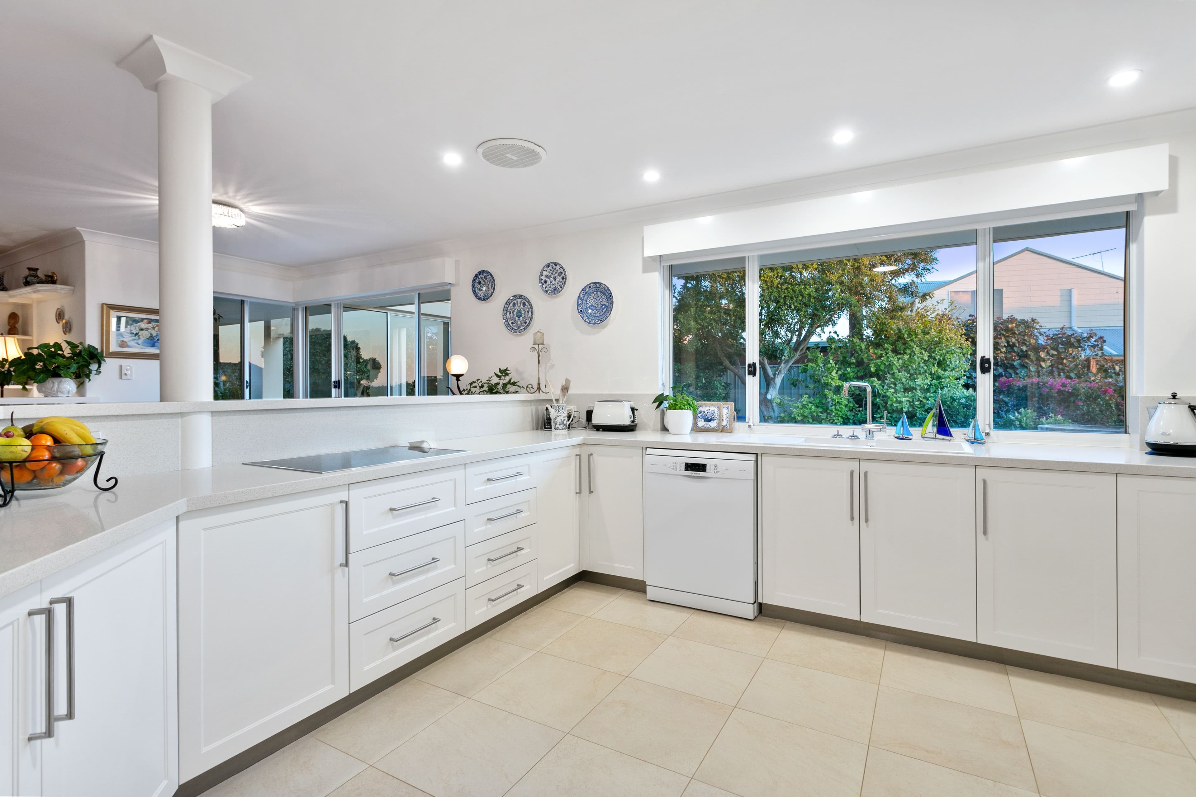 16 Volunteer Place, Ocean Reef WA 6027, Ocean Reef - Thumbnail 7