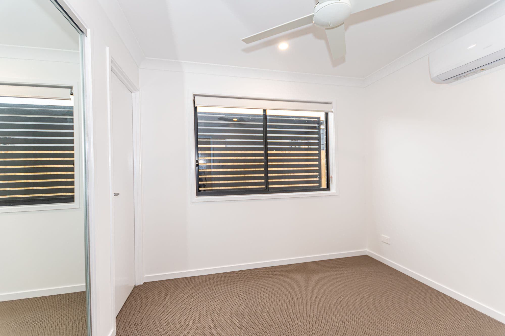 43 Rosella Street, Loganlea QLD 4131, Loganlea - Thumbnail 3