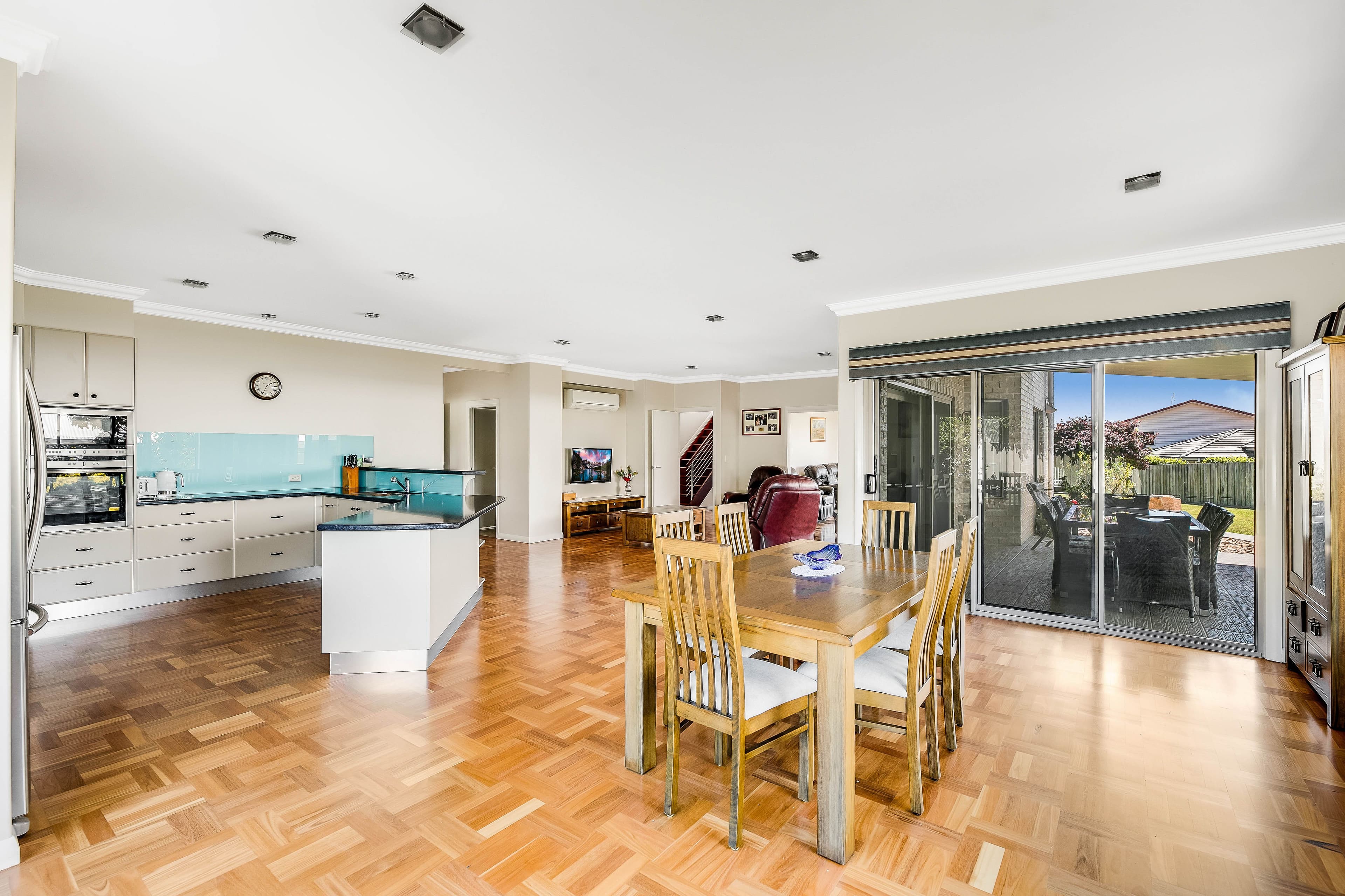 1 Greenway Court, Middle Ridge QLD 4350, Middle Ridge - Thumbnail 6