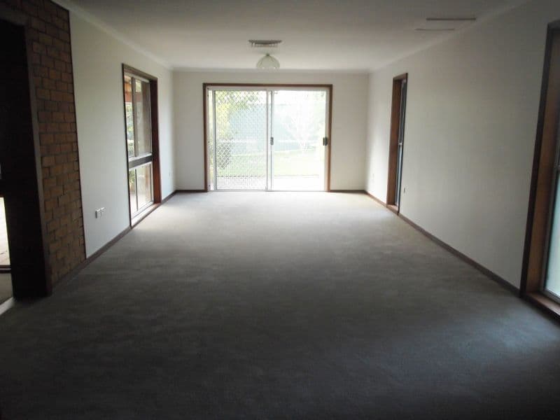 7 Paul Place, Gorokan NSW 2263, Gorokan - Thumbnail 3