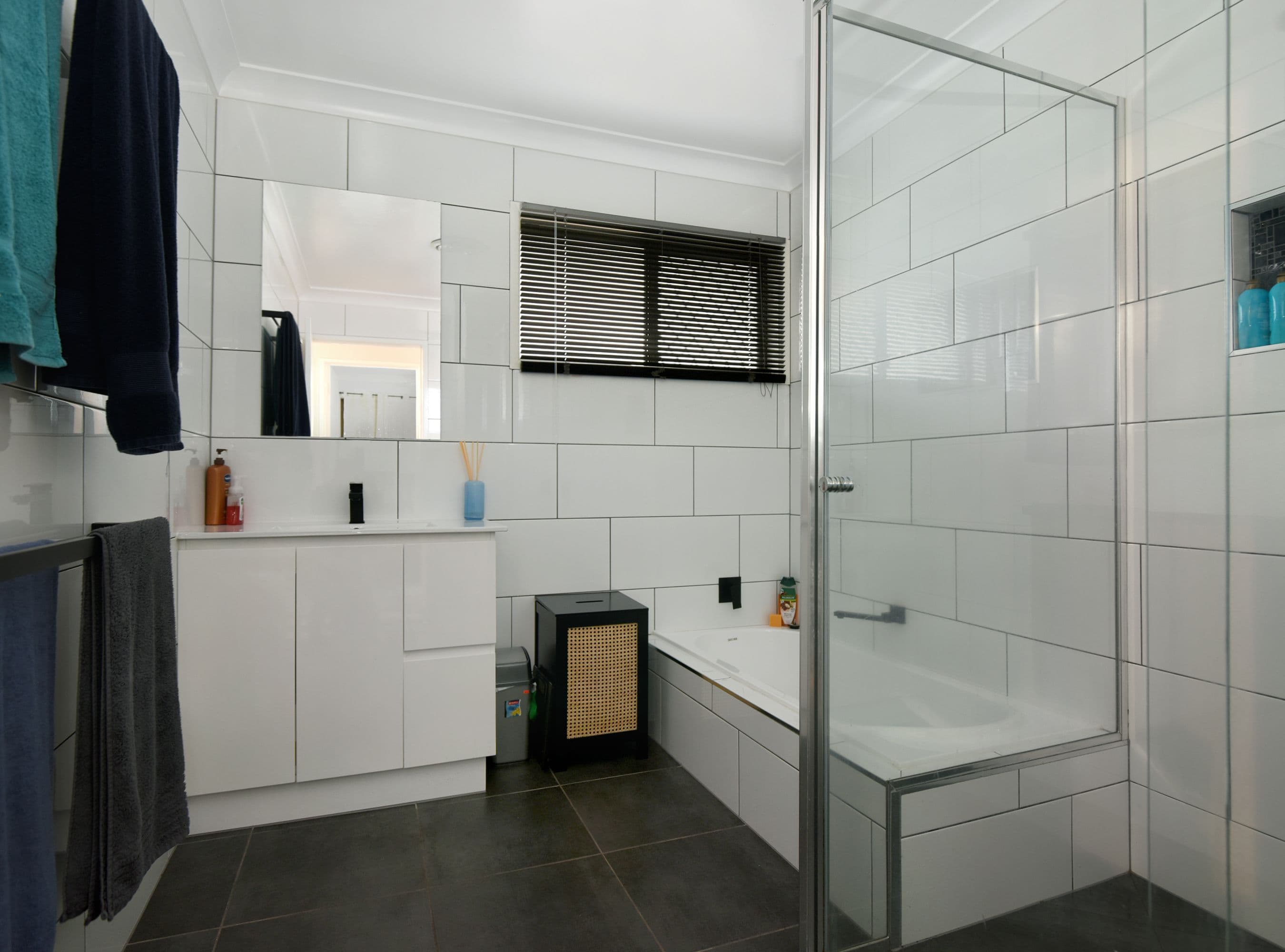 17 Jonathan Street, Rockville QLD 4350, Rockville - Thumbnail 8