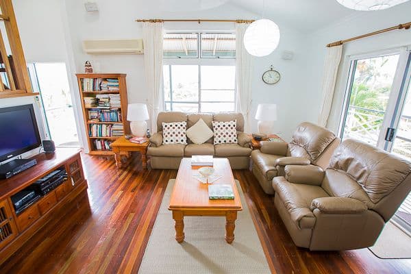 23 Grevillea Drive, GLENELLA QLD 4740, Glenella - Thumbnail 2