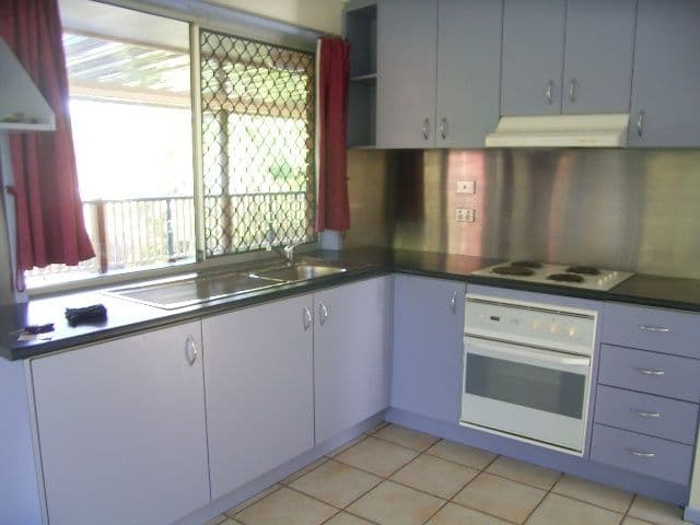 5 O'Reilly Street, SINNAMON PARK QLD 4073, Sinnamon Park - Thumbnail 4