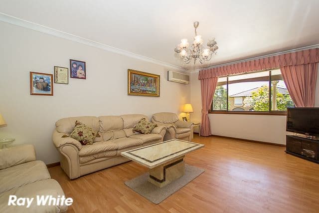 12 Jefferies Place, PRAIRIEWOOD NSW 2176, Prairiewood - Thumbnail 4