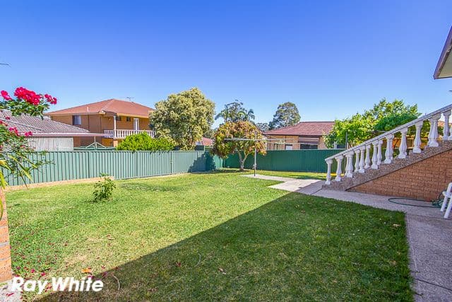 12 Jefferies Place, PRAIRIEWOOD NSW 2176, Prairiewood - Thumbnail 8