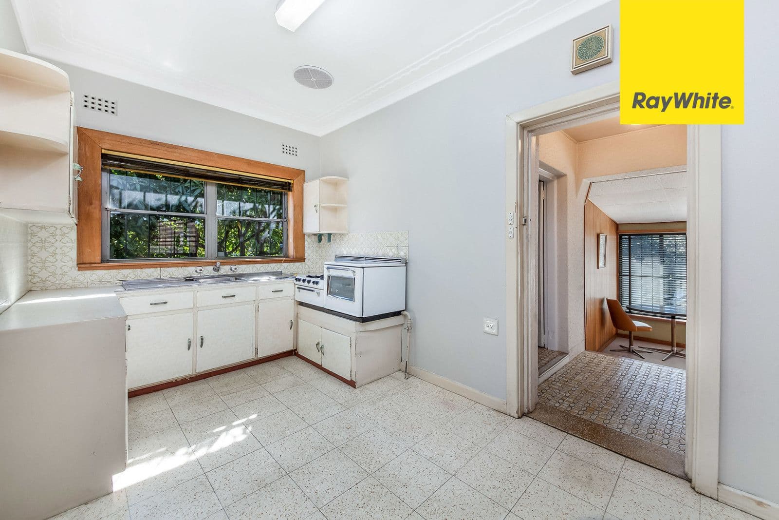 104 Hannans Road, Riverwood - Thumbnail 5