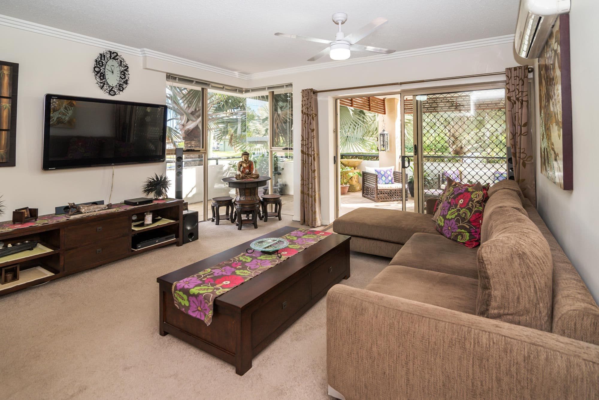 2 Oleander Avenue, Biggera Waters QLD 4216, Biggera Waters - Thumbnail 2