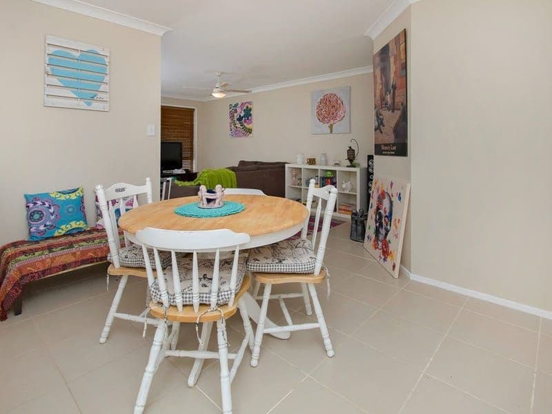 27 Cambridge Street, Silkstone - Thumbnail 4