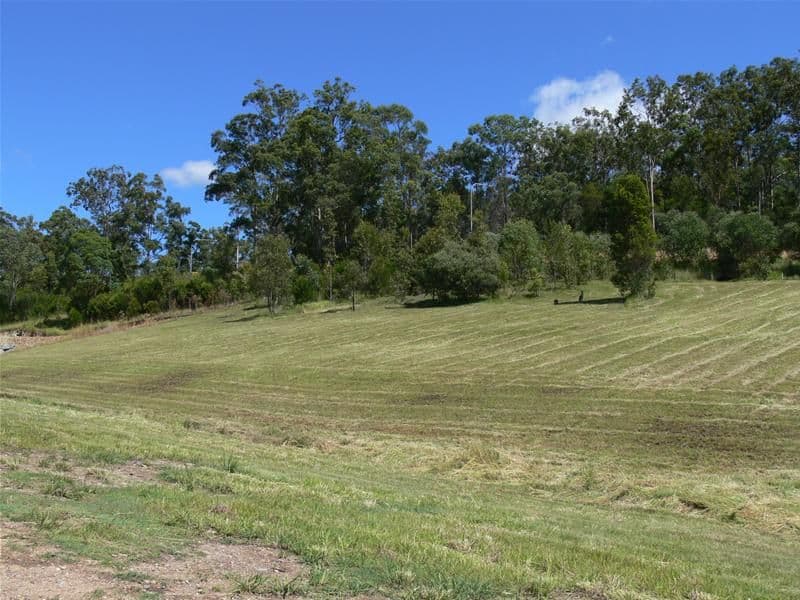 12 Hanwood Court, GILSTON QLD 4211, Gilston - Thumbnail 3
