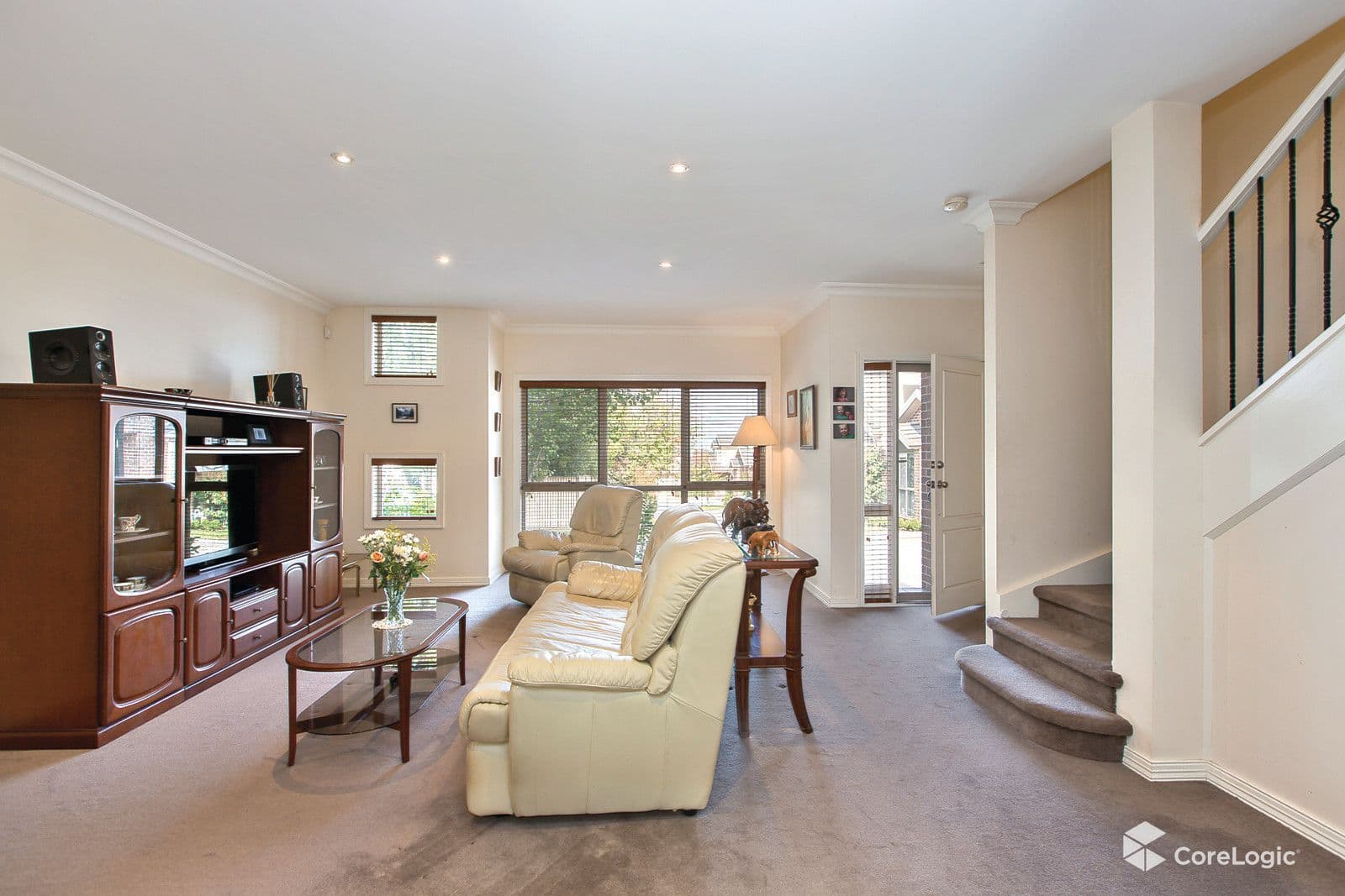 23 Kingswood Rise, Box Hill South VIC 3128, Box Hill South - Thumbnail 2