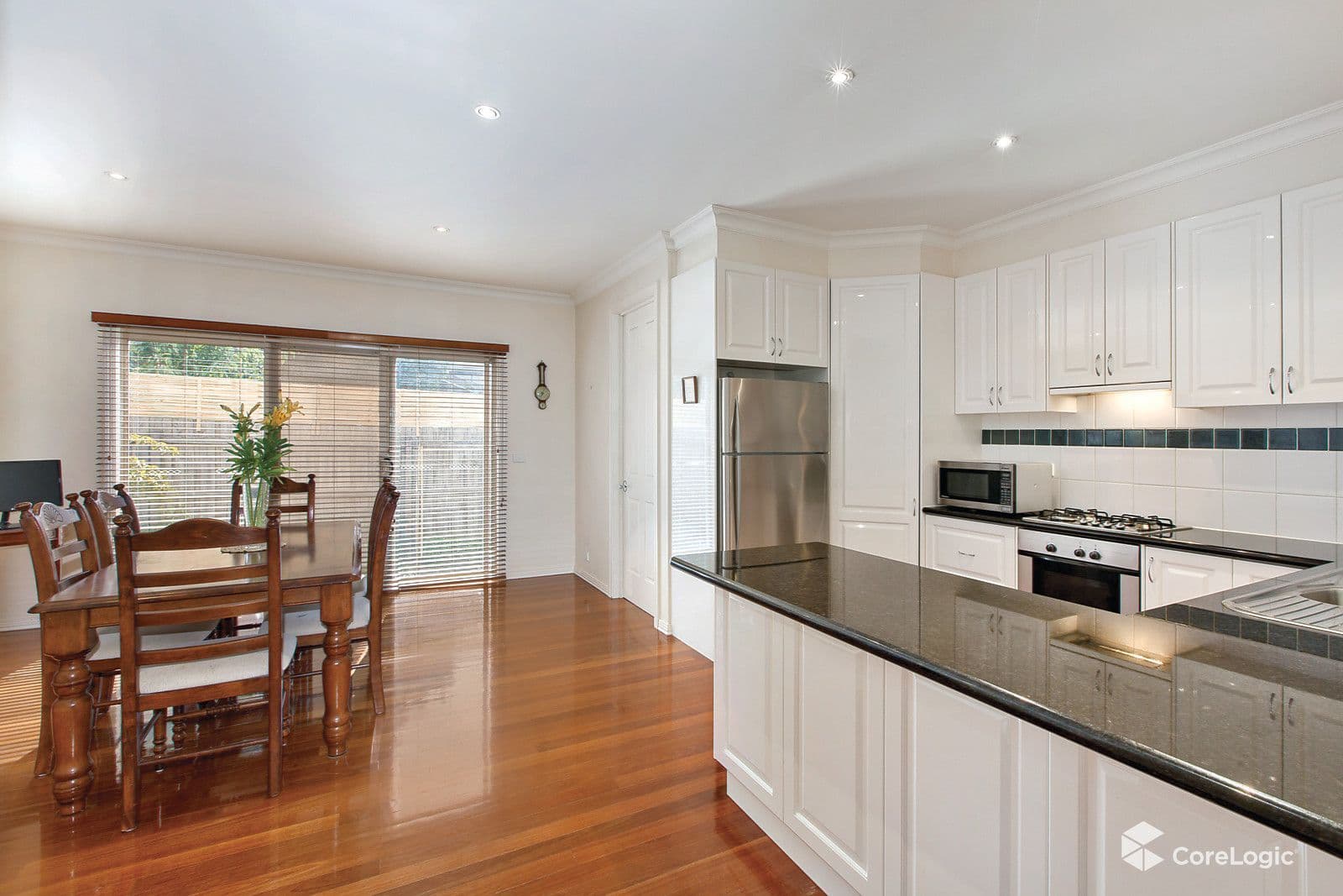 23 Kingswood Rise, Box Hill South VIC 3128, Box Hill South - Thumbnail 3