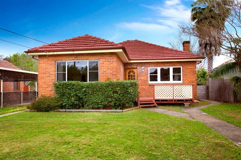 4 Riverview Parade, NORTH MANLY NSW 2100, North Manly - Image 1