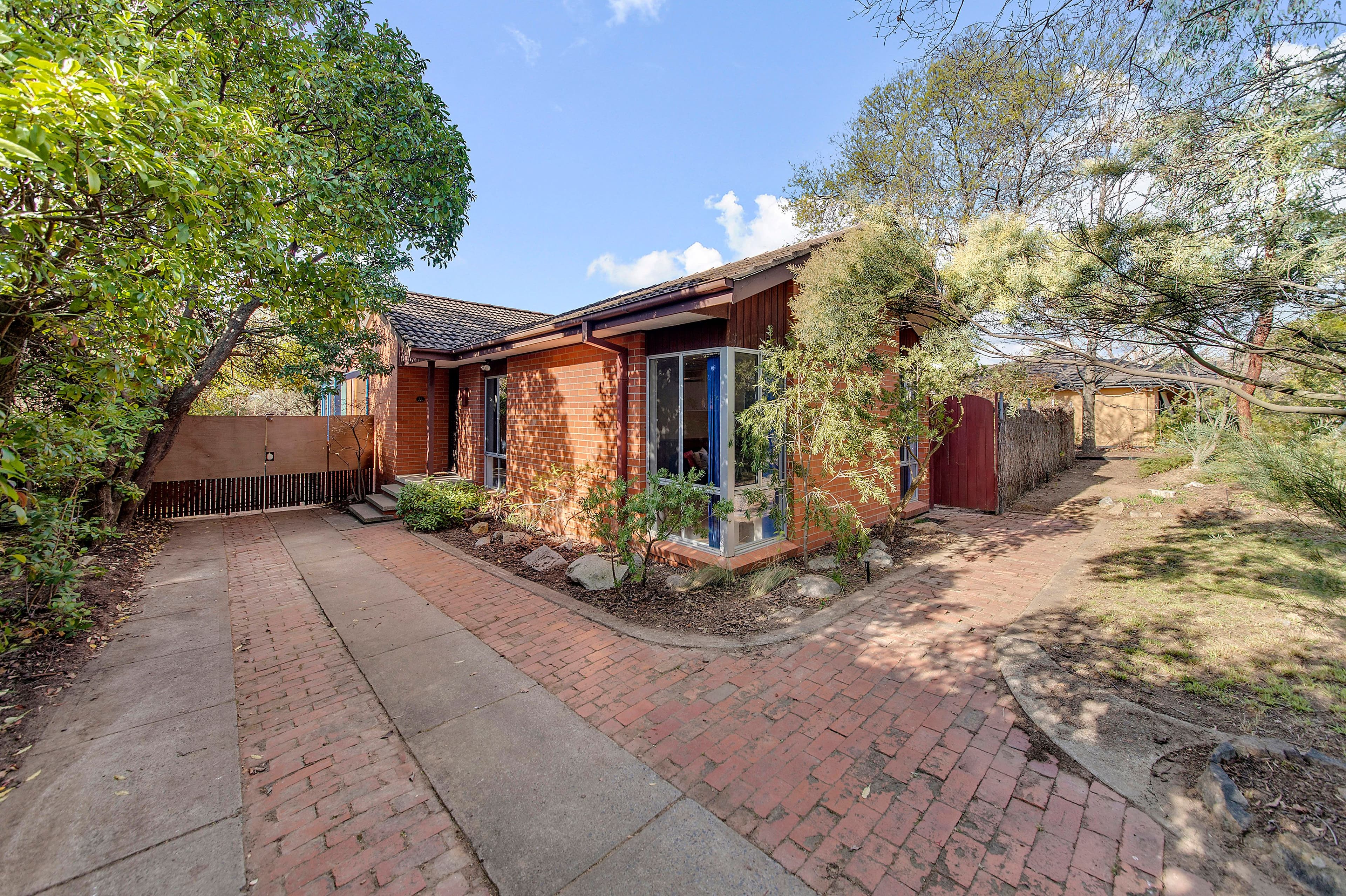 11 Blackman Crescent, Macquarie ACT 2614, Macquarie - Image 1