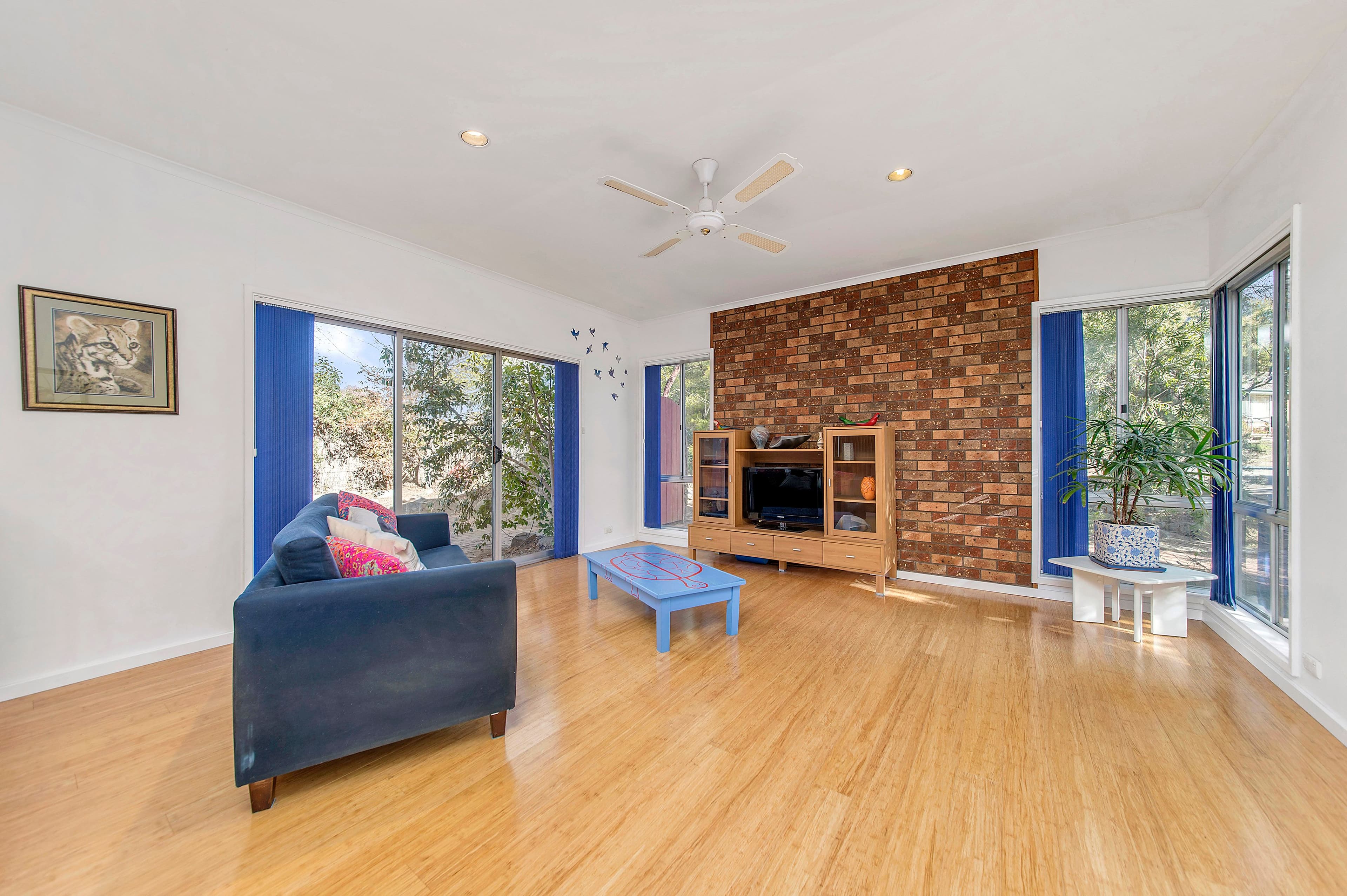 11 Blackman Crescent, Macquarie ACT 2614, Macquarie - Thumbnail 2