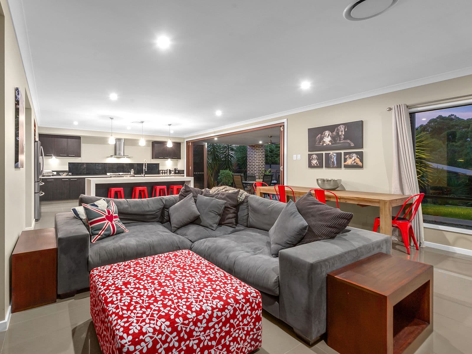 12 Dana Street, Cashmere QLD 4500, Cashmere - Thumbnail 6
