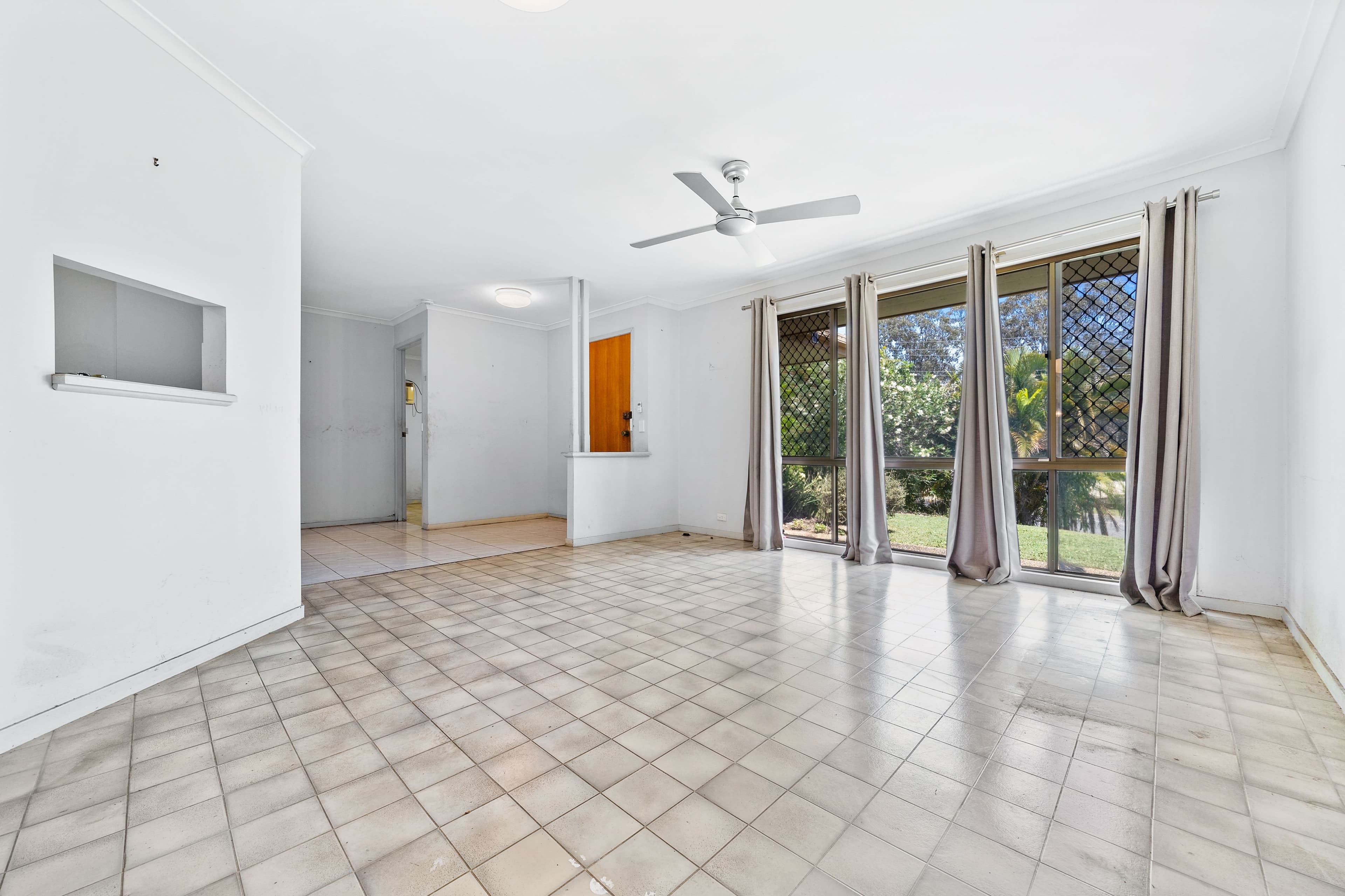 18 Benjul Drive, Beenleigh QLD 4207, Beenleigh - Thumbnail 2