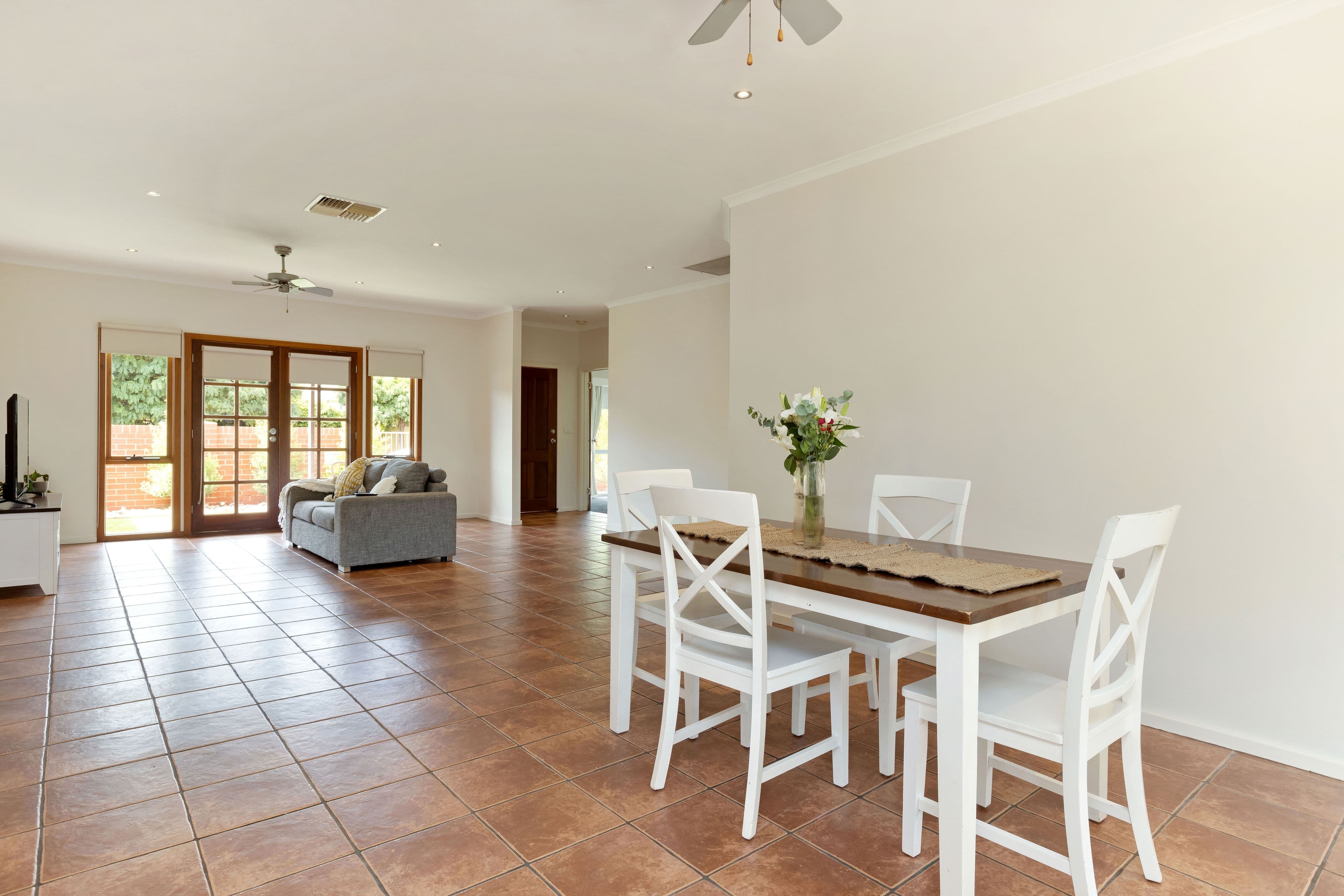 9 Cypress Avenue, Mildura VIC 3500, Mildura - Thumbnail 7