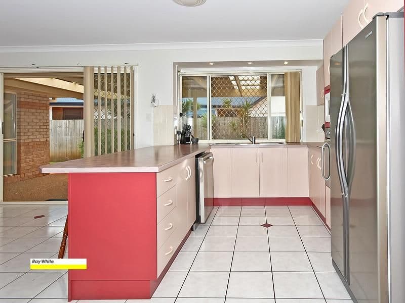 35 Hilliard Street, ORMISTON QLD 4160, Ormiston - Thumbnail 2