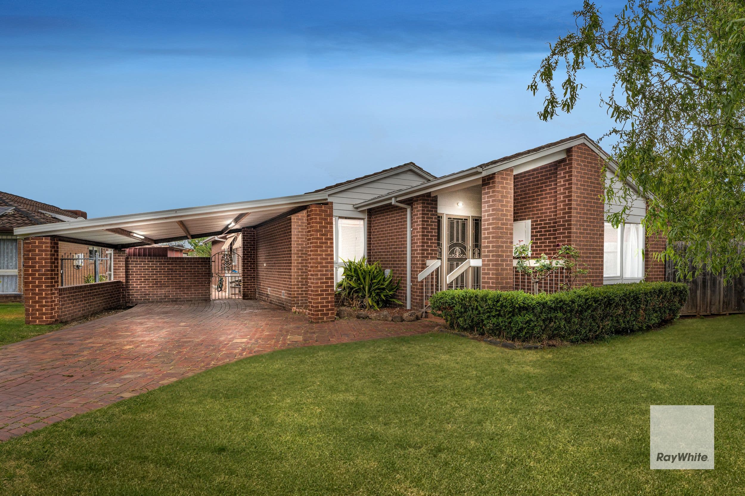 13 Woburn Close, Kealba VIC 3021, Kealba - Image 1