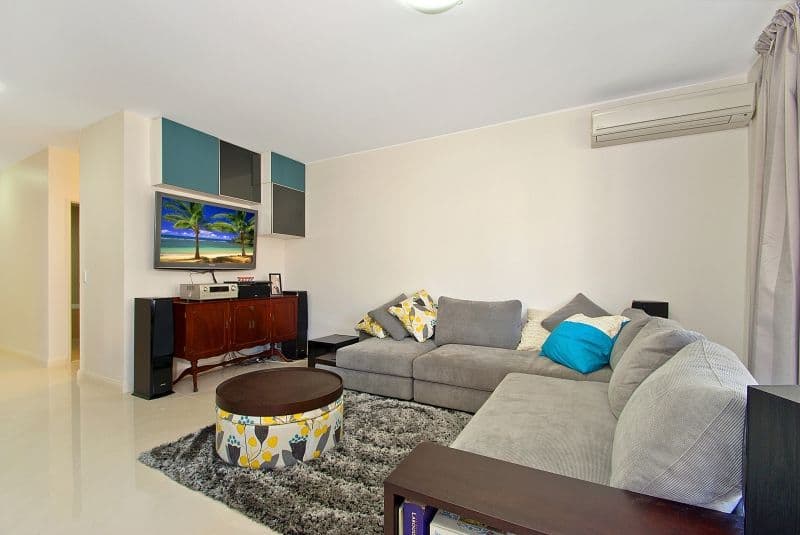 51 Merton Street, SUTHERLAND NSW 2232, Sutherland - Thumbnail 2