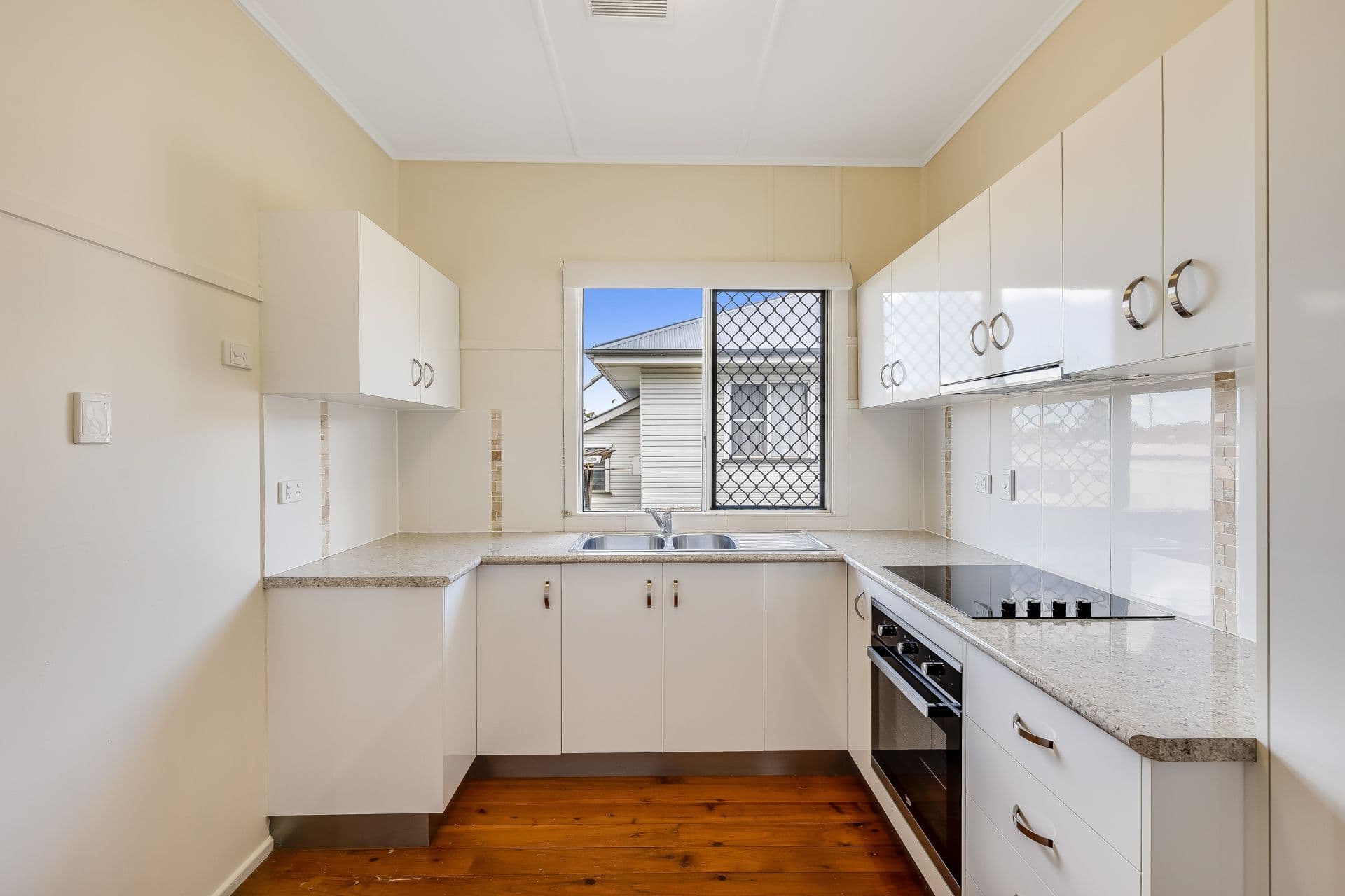 173 Taylor Street, Wilsonton QLD 4350, Wilsonton - Thumbnail 4