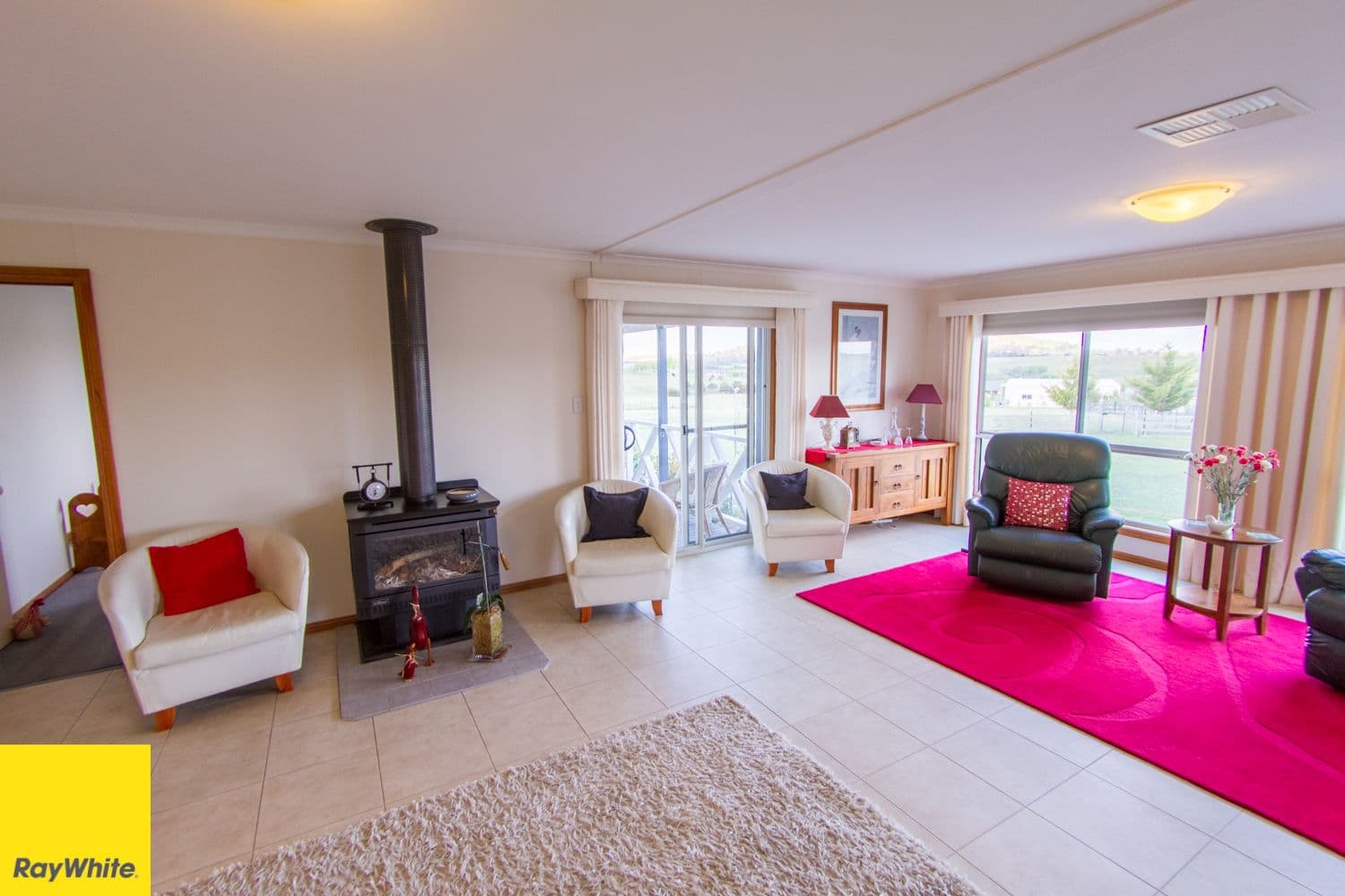 5 Craig Close, Yass - Thumbnail 3
