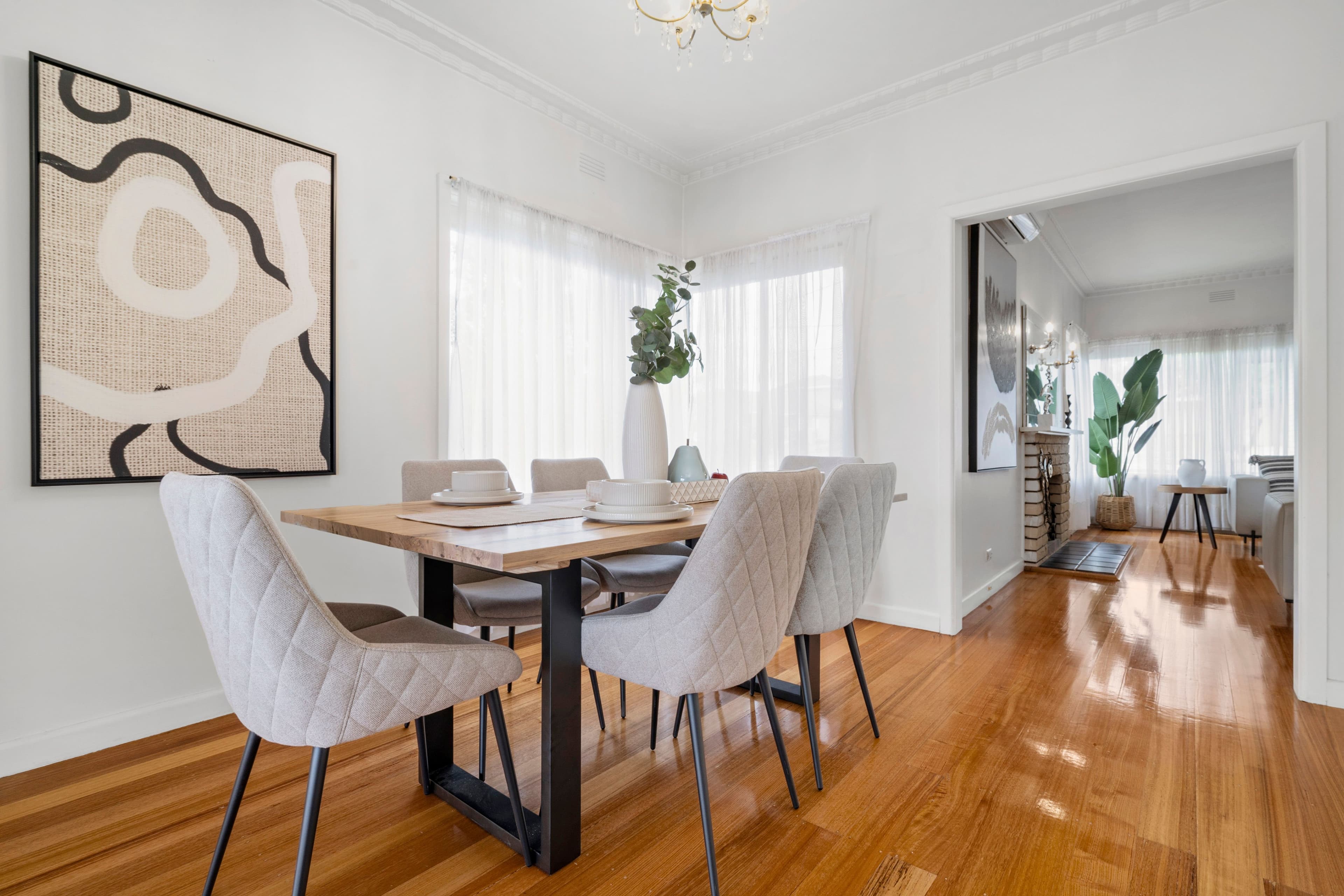 21 Aikman Crescent, Chadstone VIC 3148, Chadstone - Thumbnail 3