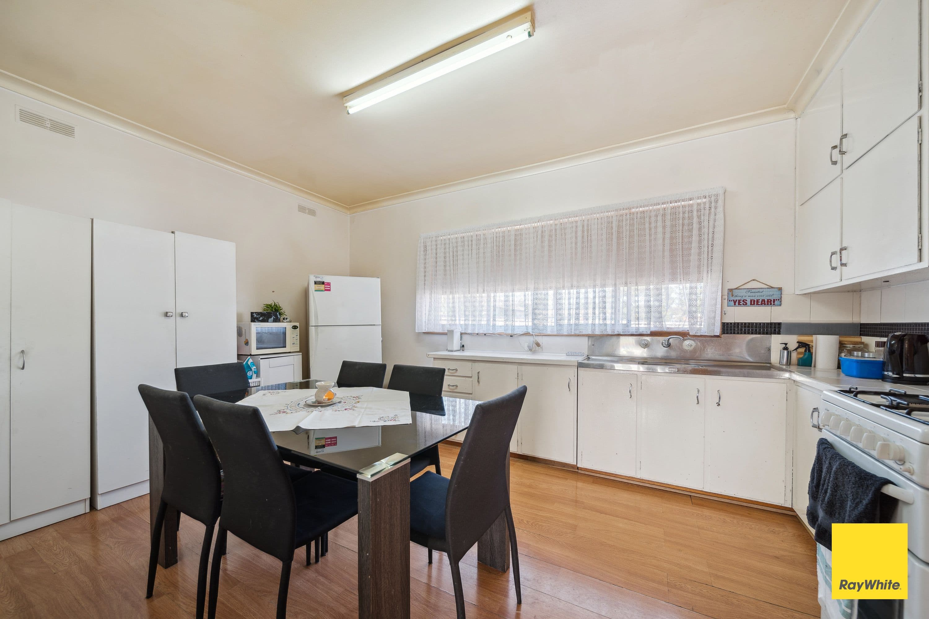 33 Black Street, Long Gully VIC 3550, Long Gully - Thumbnail 6