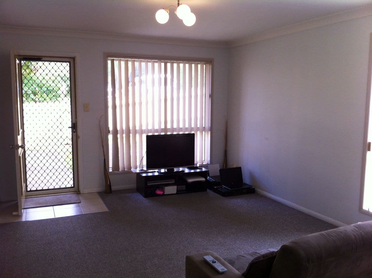 11 Meadow Place, MIDDLE PARK QLD 4074, Middle Park - Thumbnail 4
