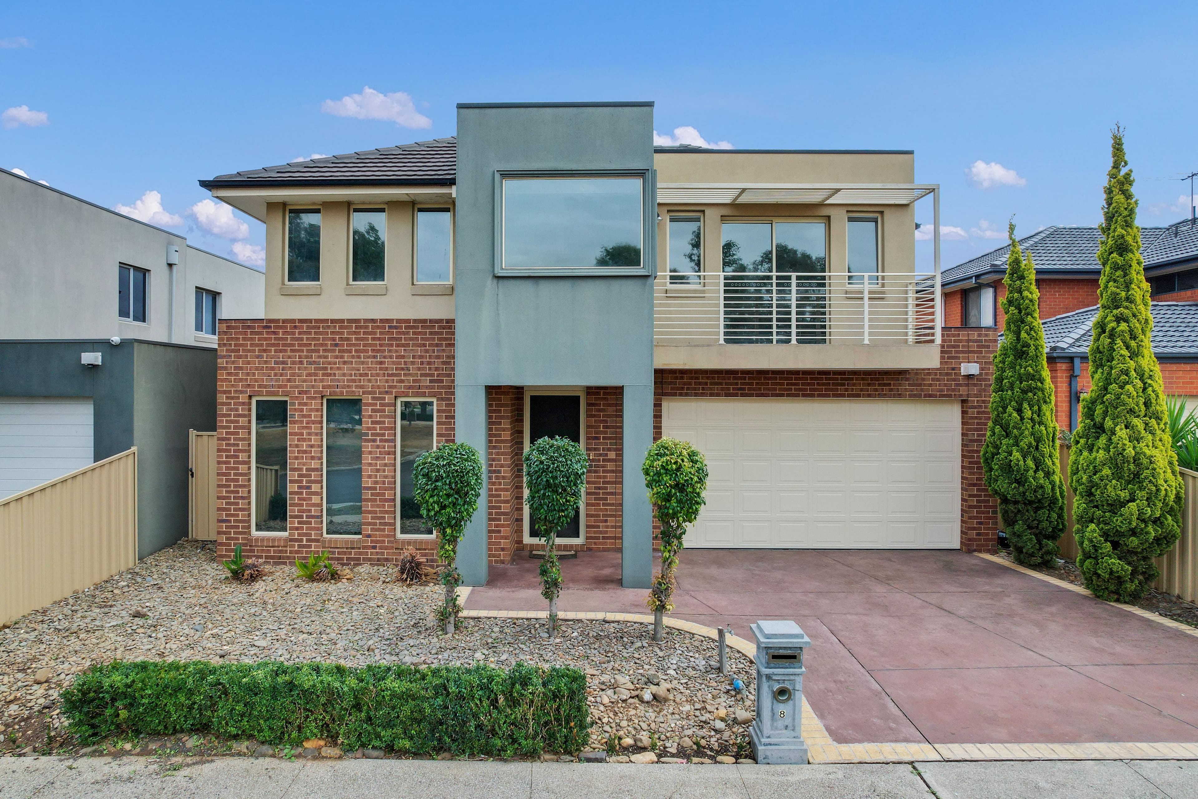 8 HOPETOUN Green, Caroline Springs VIC 3023, Caroline Springs - Thumbnail 2