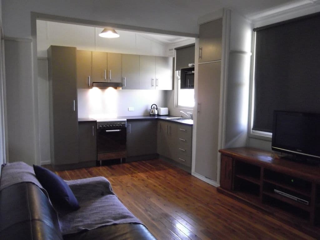 15 Susanne Street, TAMWORTH NSW 2340, South Tamworth - Thumbnail 5