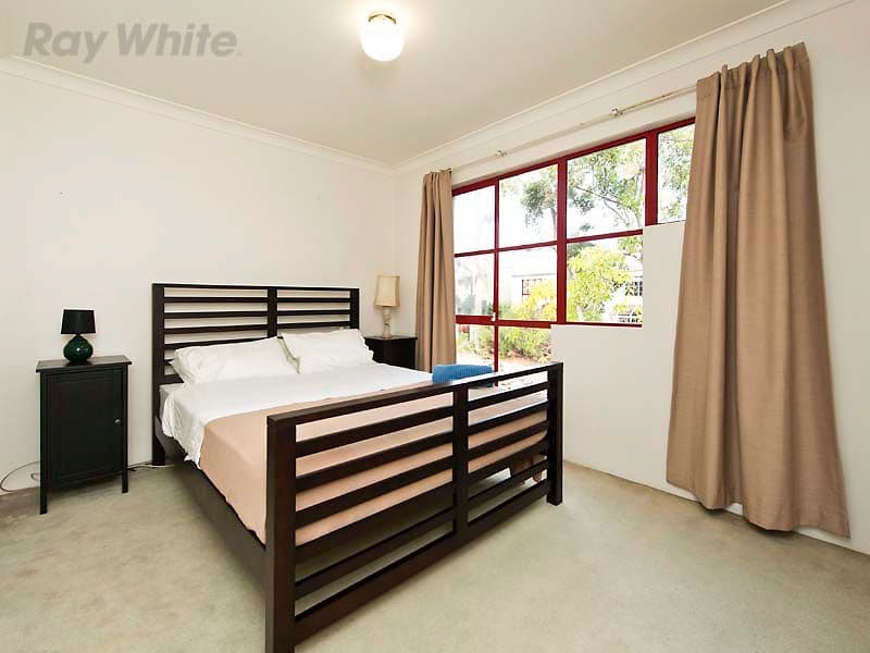 4 McAtee Court, Fremantle WA 6160, Fremantle - Thumbnail 4