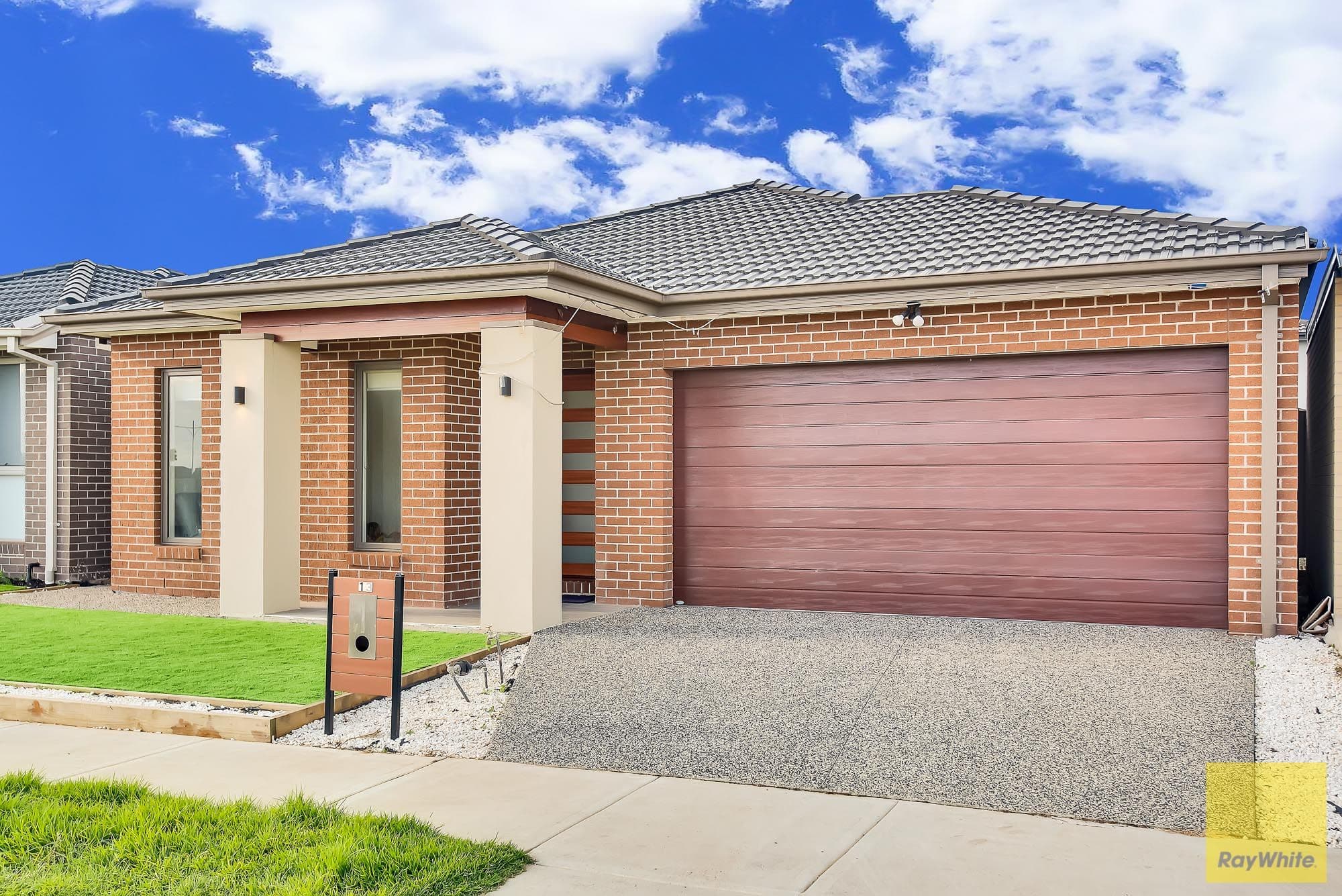 13 Thyme Street, Truganina VIC 3029, Truganina - Thumbnail 2