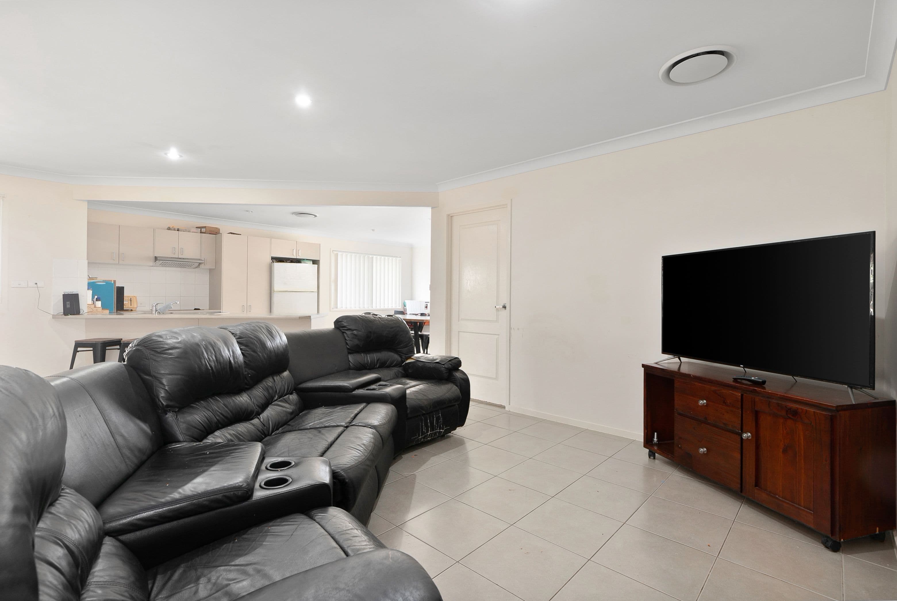 31 Scenic Drive, Emerald QLD 4720, Emerald - Thumbnail 6
