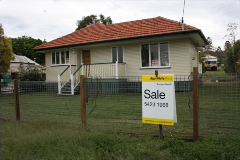 35 Cairnscroft Street, TOOGOOLAWAH QLD 4313, Toogoolawah - Image 1