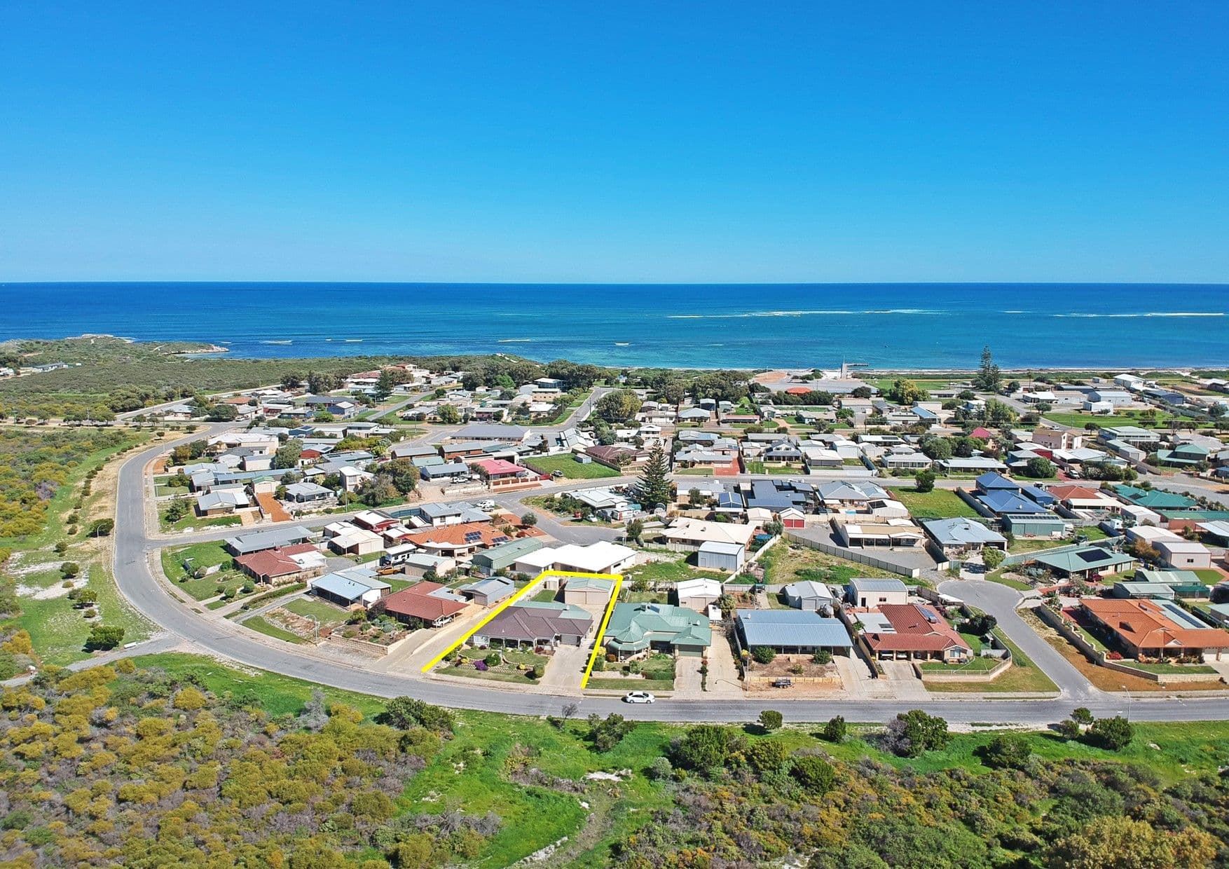 34 Hunter Crescent, Green Head WA 6514, Green Head - Thumbnail 3