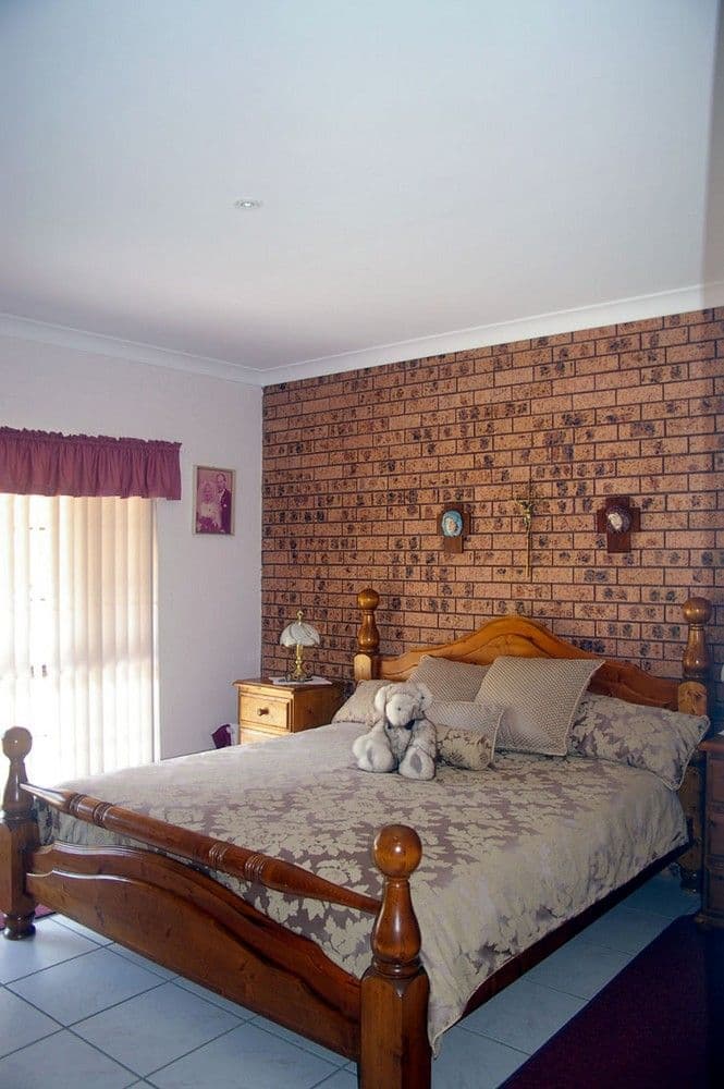 19 Shearsby Crescent, YASS NSW 2582, Yass - Thumbnail 6