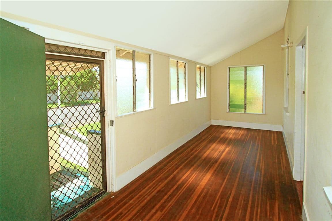 11 Birdwood Street, WANDAL QLD 4700, Wandal - Thumbnail 2