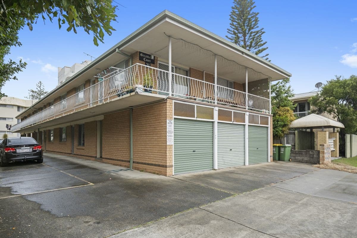 31 Frank Street, Labrador QLD 4215, Labrador - Thumbnail 2