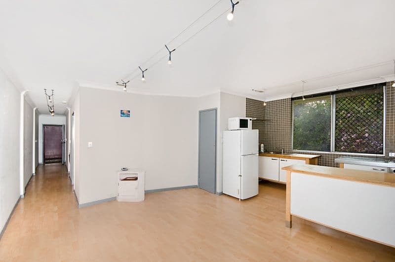 110 Kingsford Smith Drive, Hamilton QLD 4007, Hamilton - Image 1