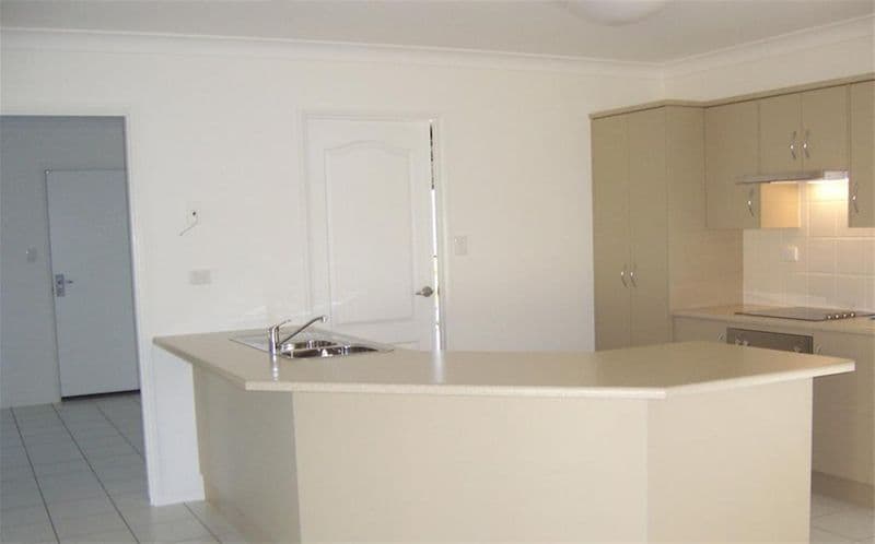 3 Daintree Drive, BUSHLAND BEACH QLD 4818, Bushland Beach - Thumbnail 2