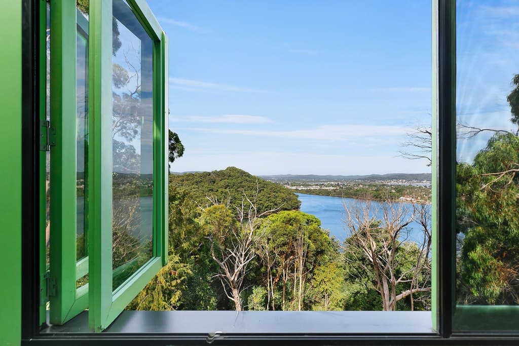 24 Olive Avenue, Phegans Bay - Thumbnail 2