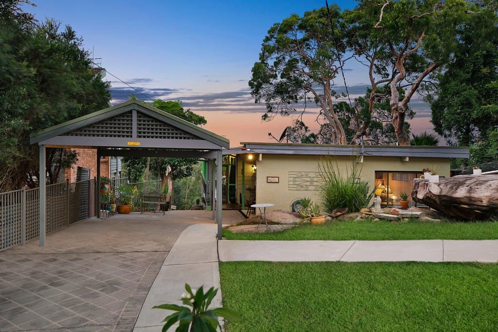 24 Olive Avenue, Phegans Bay - Thumbnail 3