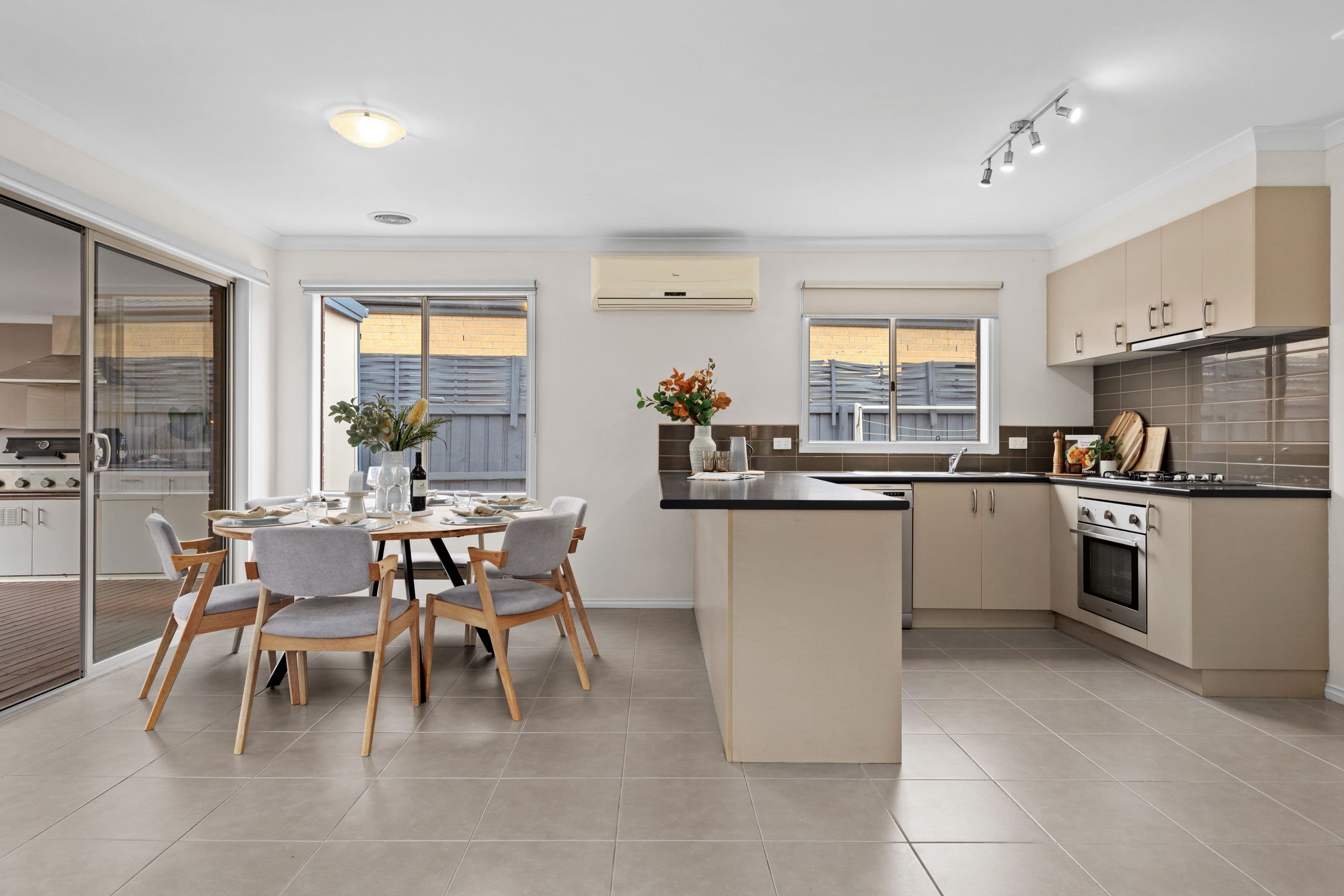 4 Cotswold Way, Mernda VIC 3754, Mernda - Thumbnail 5