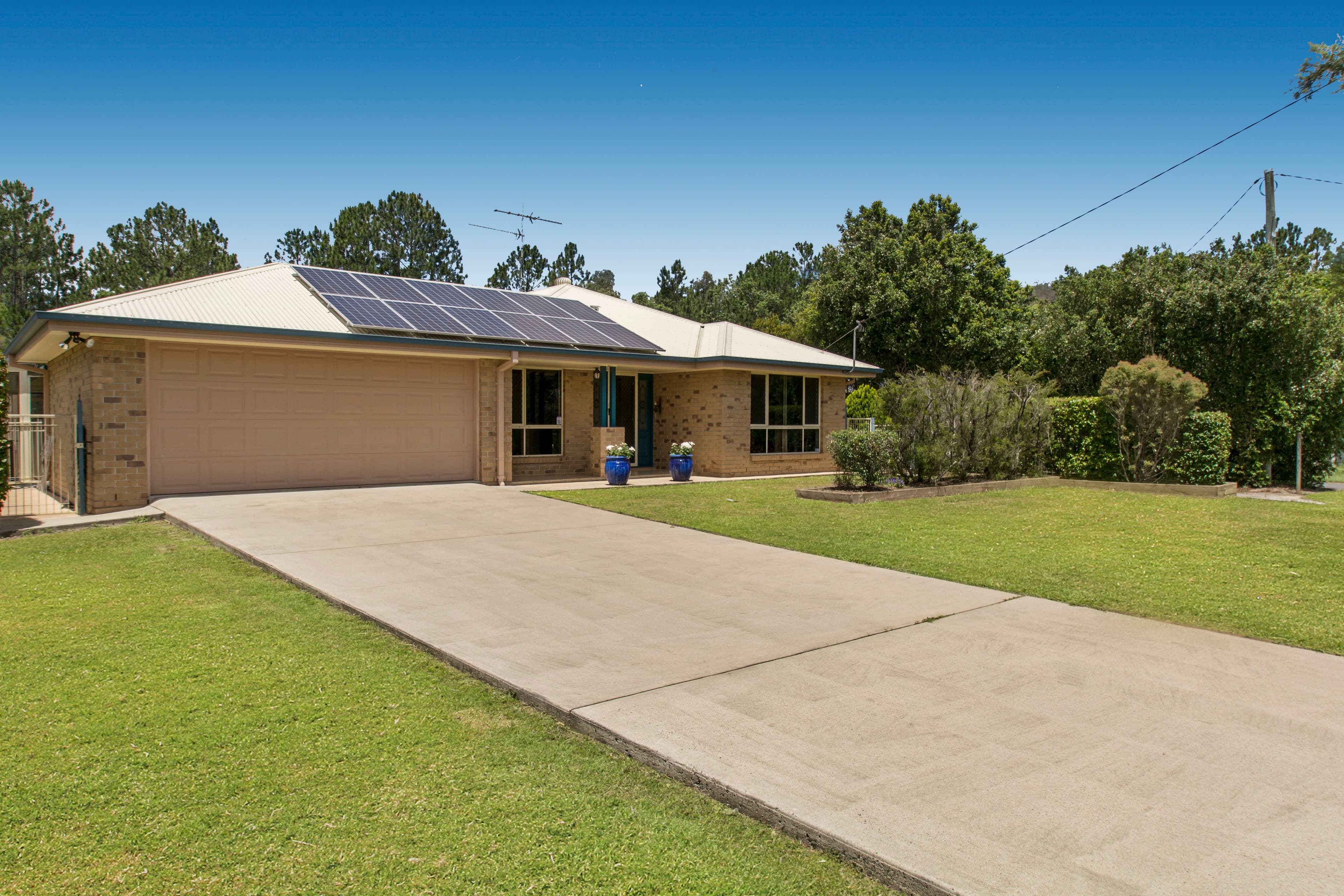 7 Bulic Court, Glass House Mountains QLD 4518, Glass House Mountains - Image 1