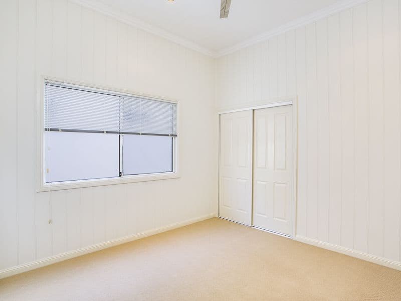 63 Monmouth Street, MORNINGSIDE QLD 4170, Morningside - Thumbnail 4