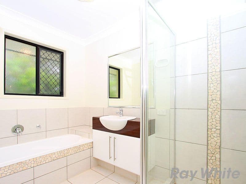 16 Ridley Road, BRIDGEMAN DOWNS QLD 4035, Bridgeman Downs - Thumbnail 4
